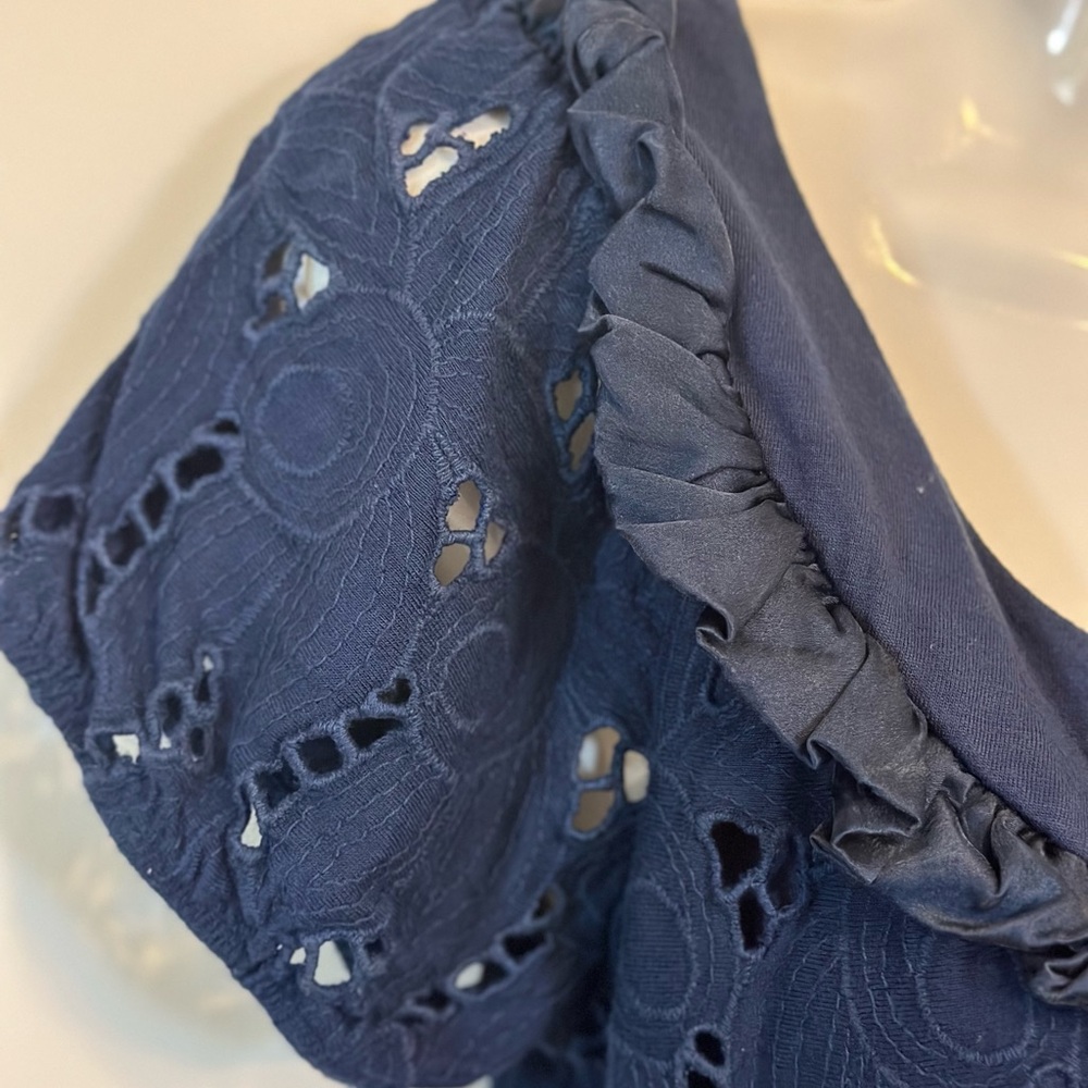 LU LU LAME Made in the USA Eyelet Lace with Silk trim and cap sleeves. blue SzXS - Picture 7 of 12